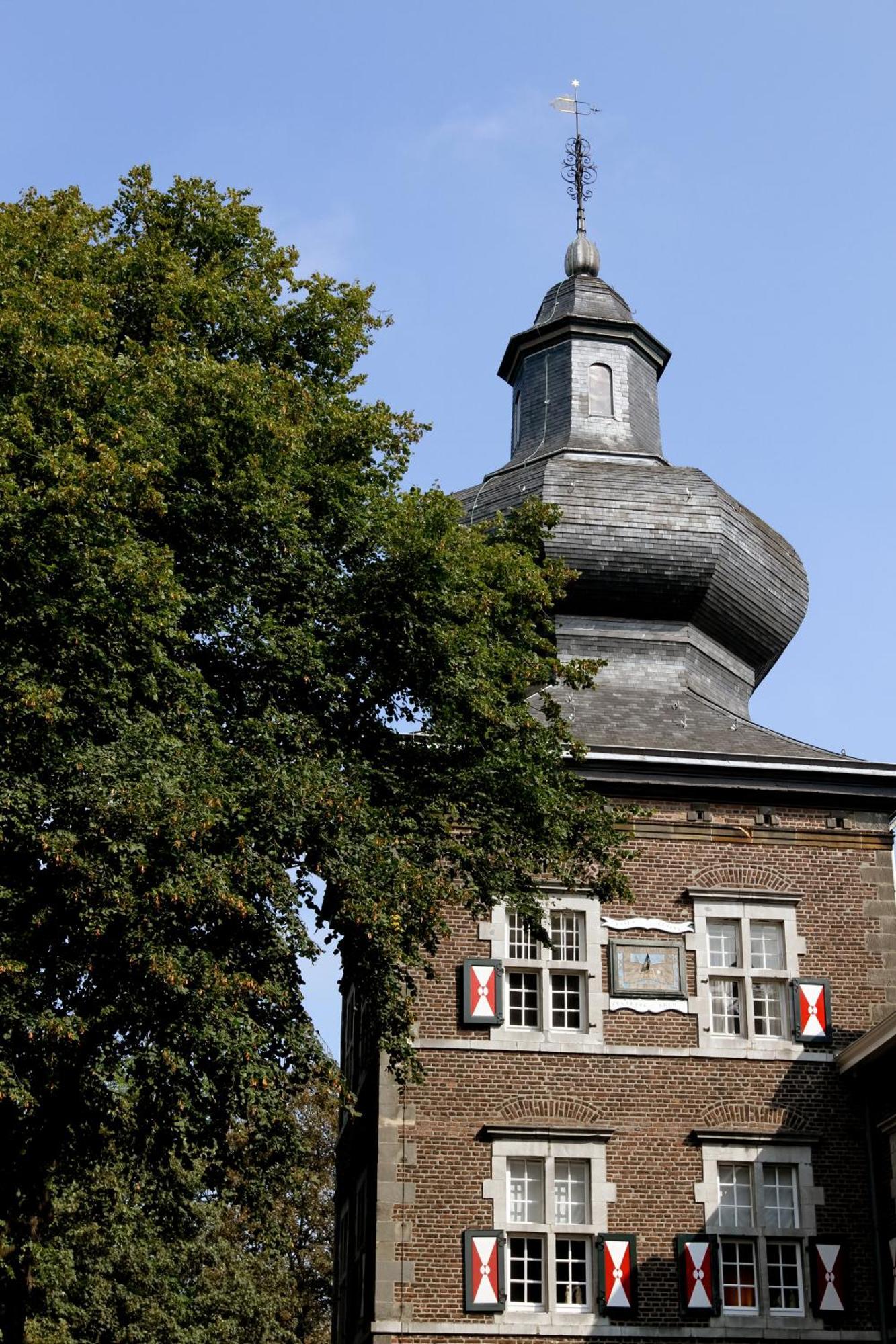 Abdij Hotel Rolduc Kerkrade Bagian luar foto