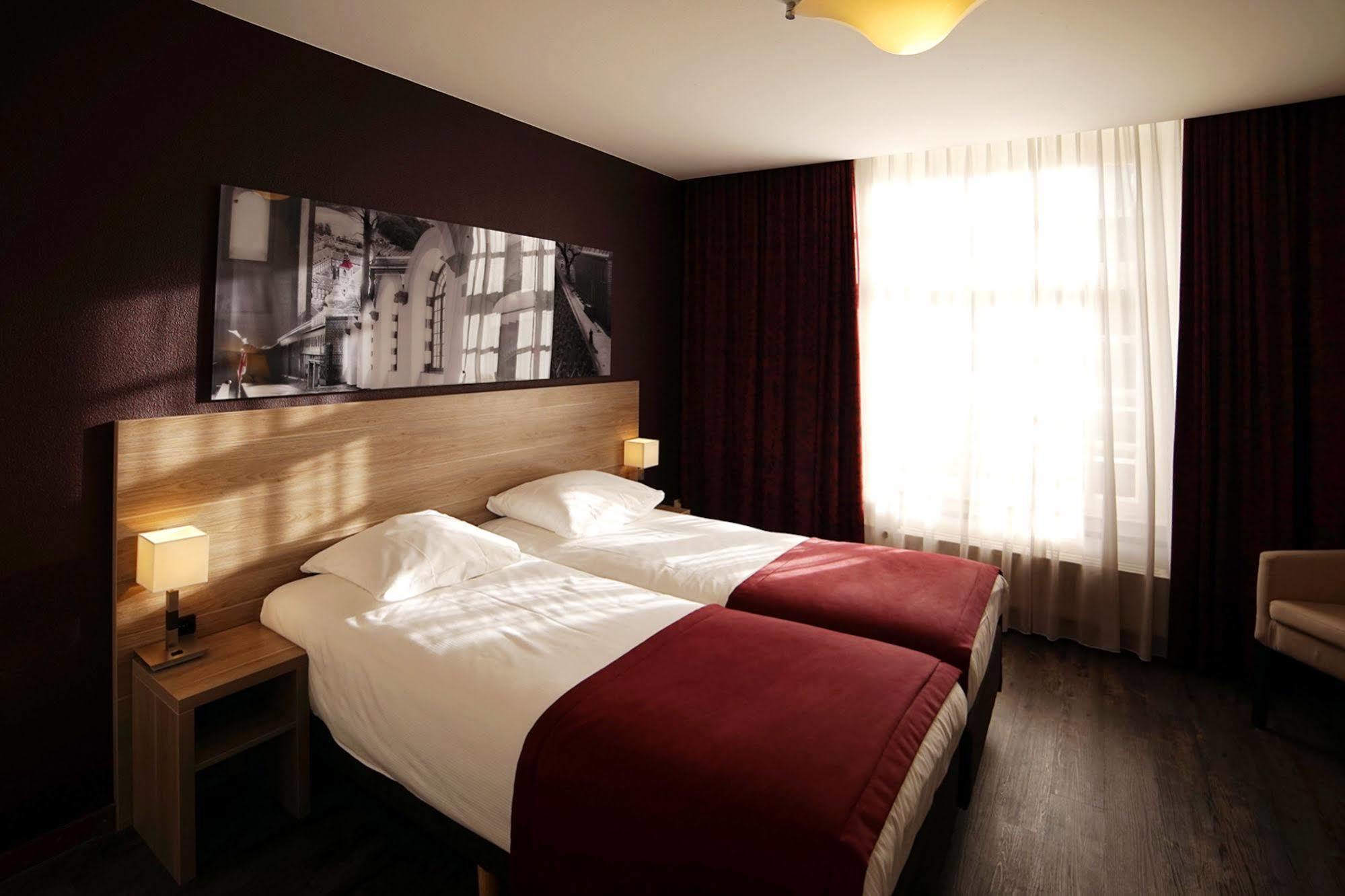 Abdij Hotel Rolduc Kerkrade Bagian luar foto