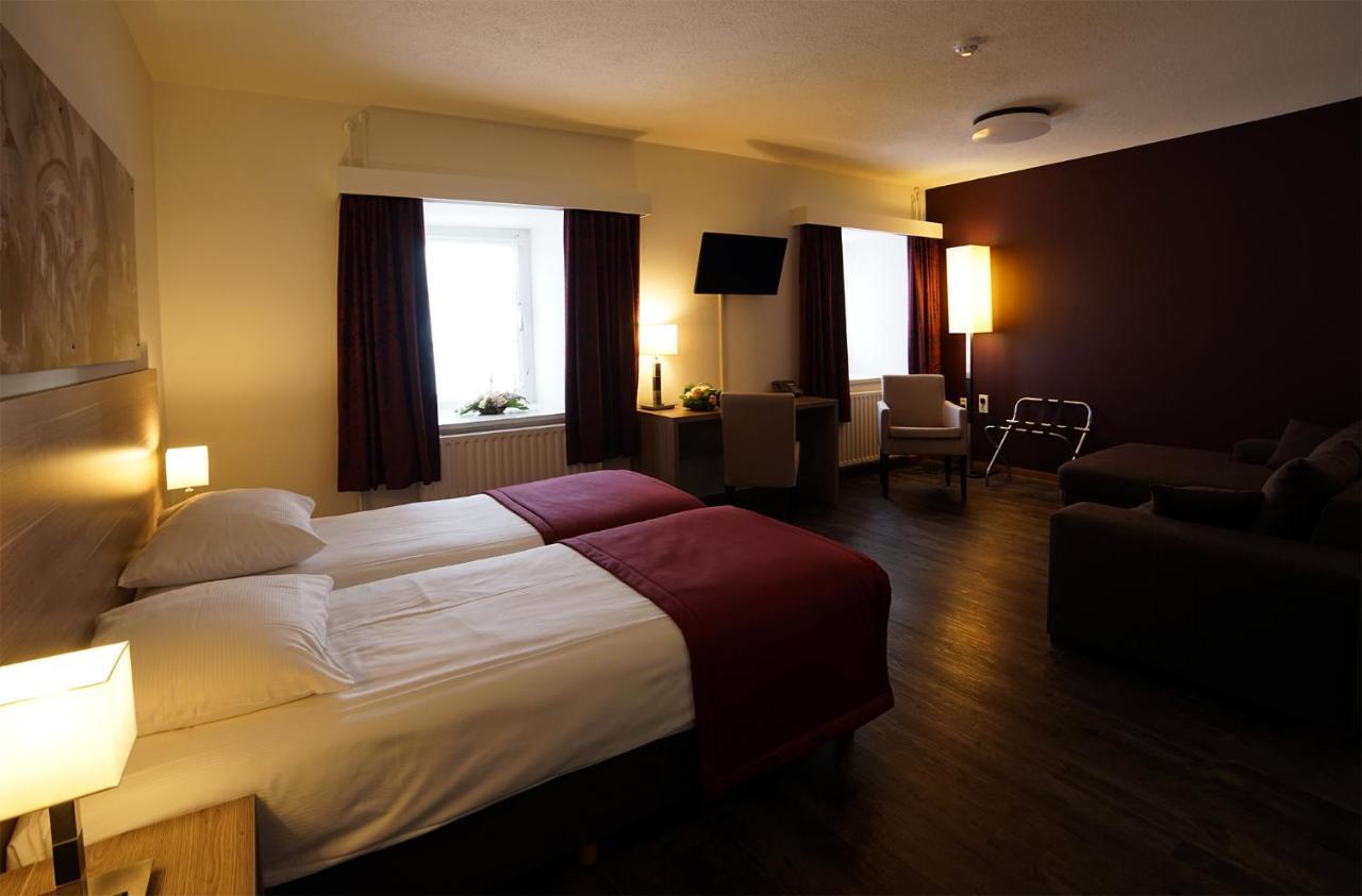 Abdij Hotel Rolduc Kerkrade Bagian luar foto